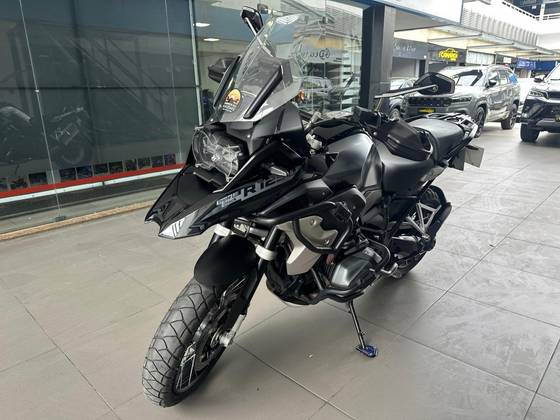 BMW R 1250 GS PREMIUM TRIPLE BLACK BMW R 1250 GS PREMIUM TRIPLE BLACK